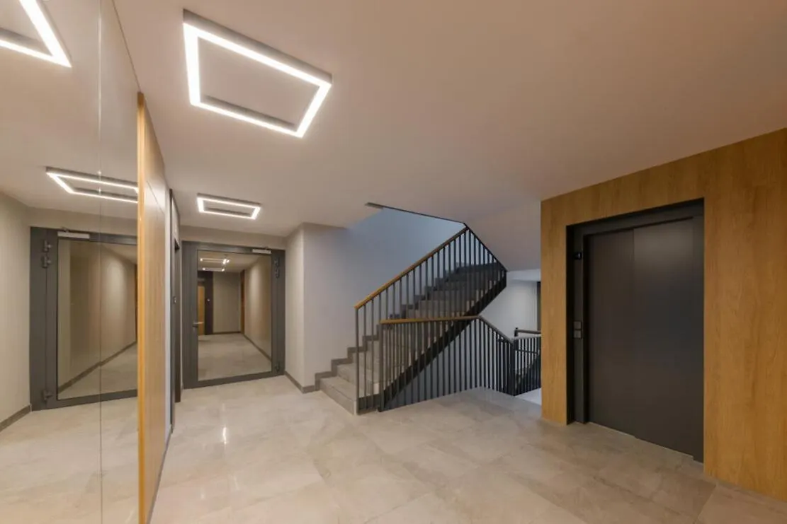 Torunska White Apartment Warsaw